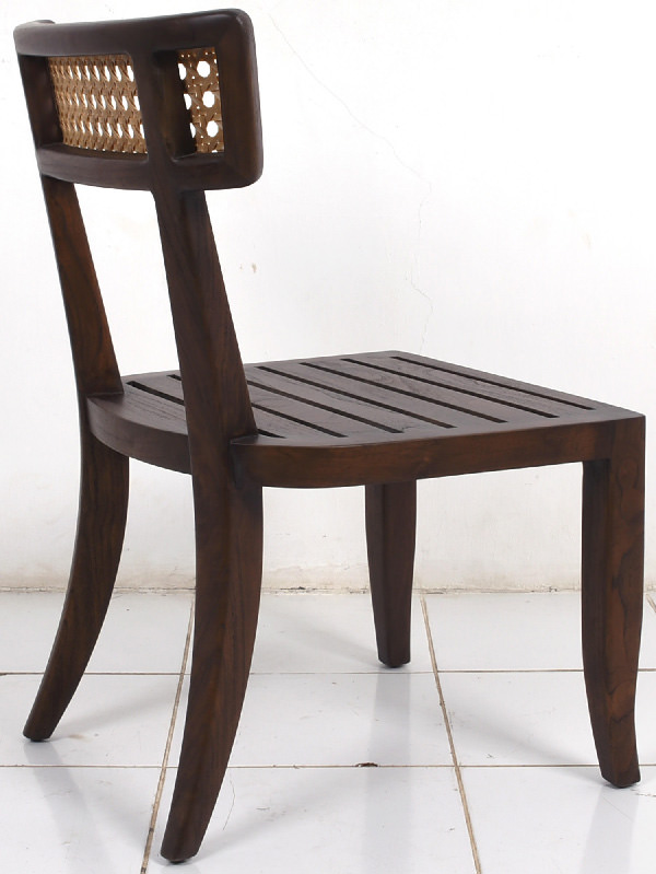 synthetic rattan chair
