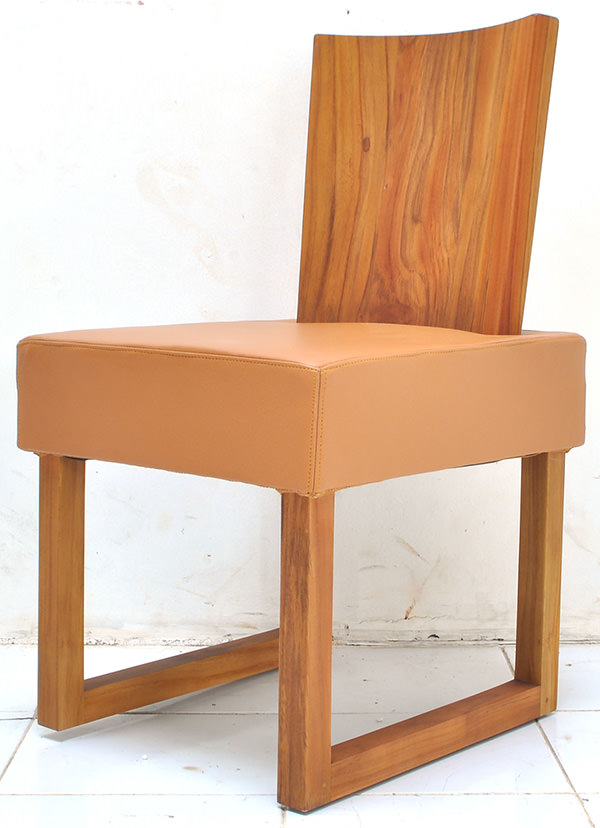 Scandinavian chair from solid teak and genuine leather with square seat