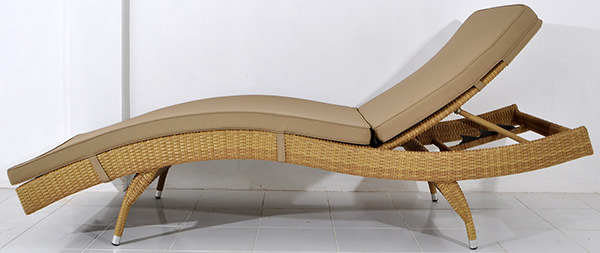 outdoor wave design lounge seat