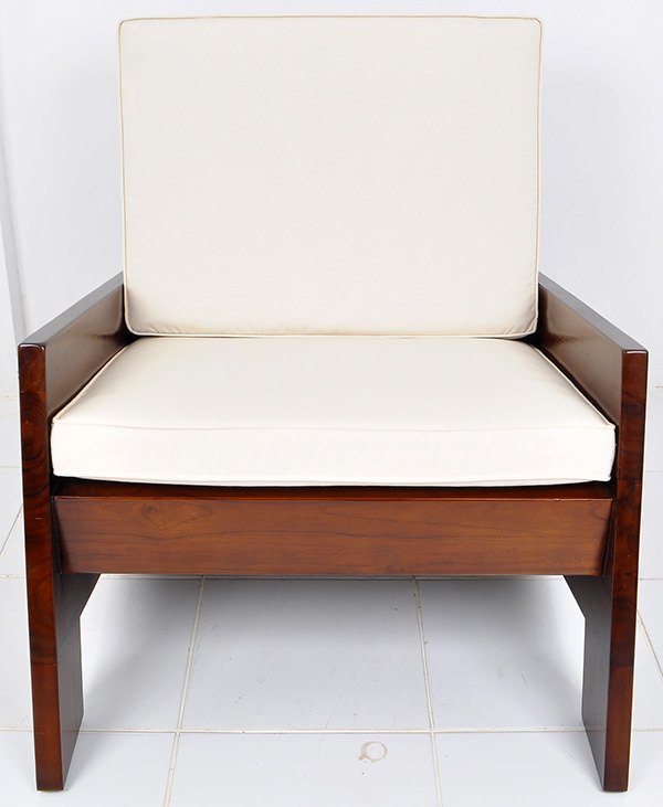 teak lounge chair