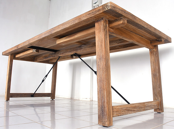 extendable solid teak dining table with rustic sanding