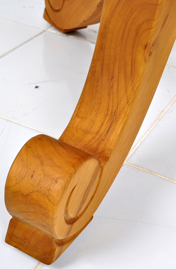 natural teak finish