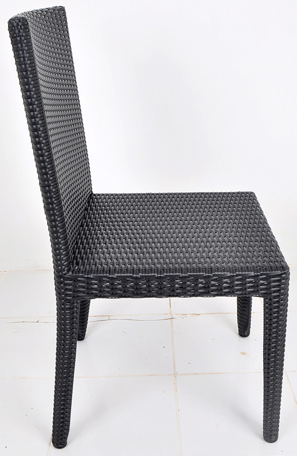 black side garden chair