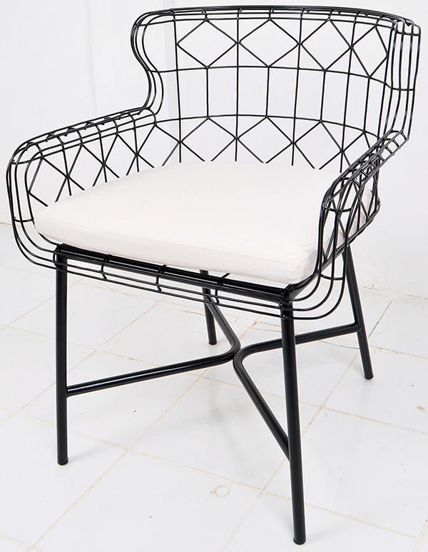 Black anti rust iron wire Danish armchair with cushion