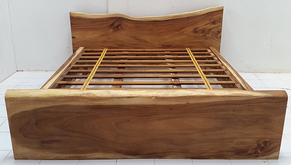 suar bed frame with natural shapes