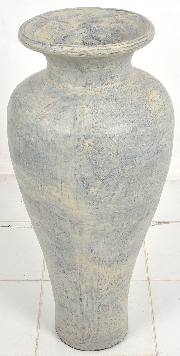 terracotta standing pot