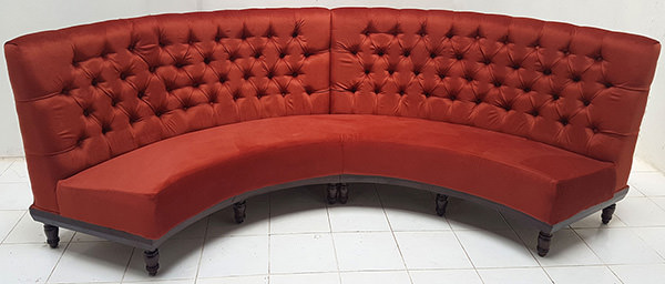 restaurant curved banquette