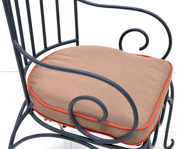 outdoor iron chair