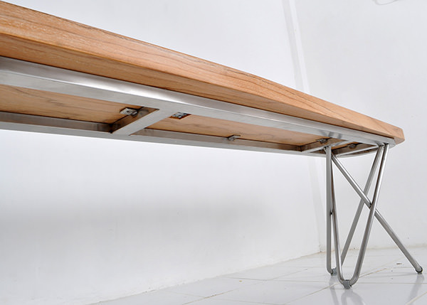 Aluminium and solid teak Surf table