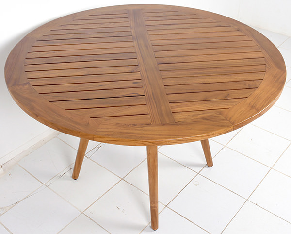 Norway round garden table