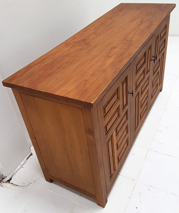 teak buffet with natural finishing
