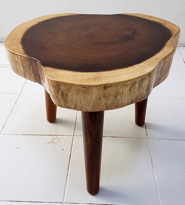 suar coffee table