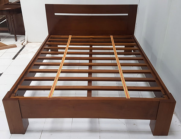 teak wood queen bed