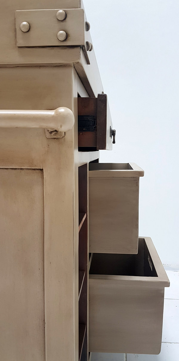 detail of a mahogany buffet manufacturing