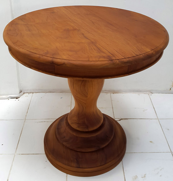 teak round table