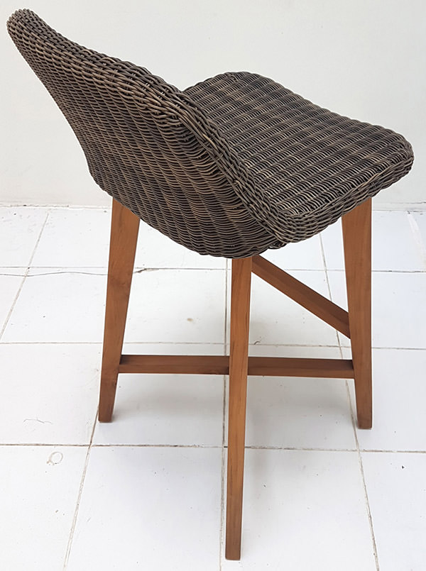 manufacturing of bar chair with wicker seat and wooden legs