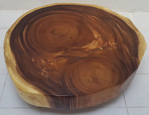 round suar coffee table