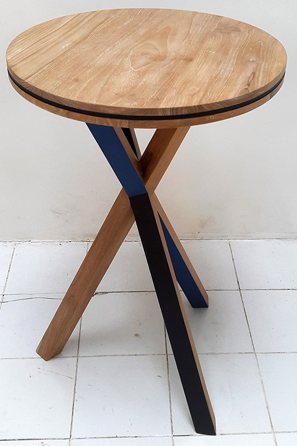 teak outdoor round table with solid painted legs