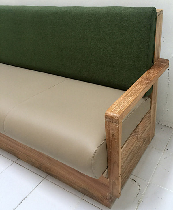 teak banquette