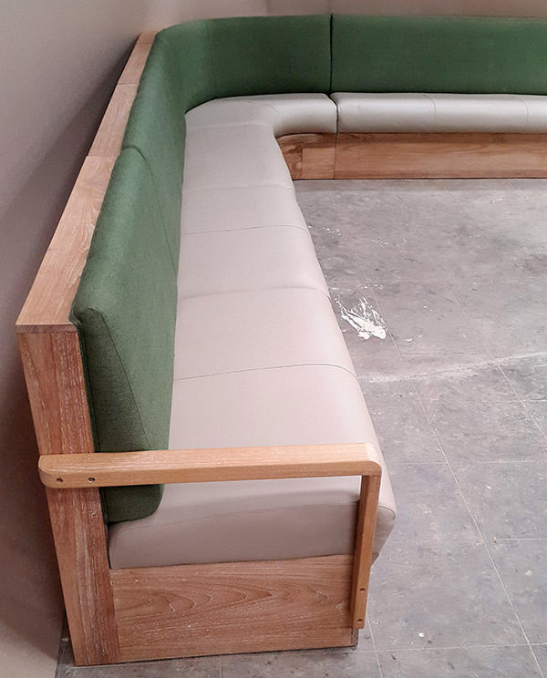 leather and teak curved restaurant banquette manufacturing