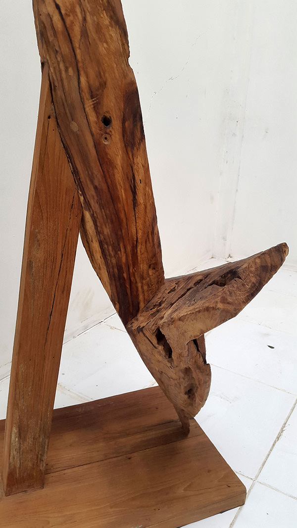 natural reclaimed teak detail