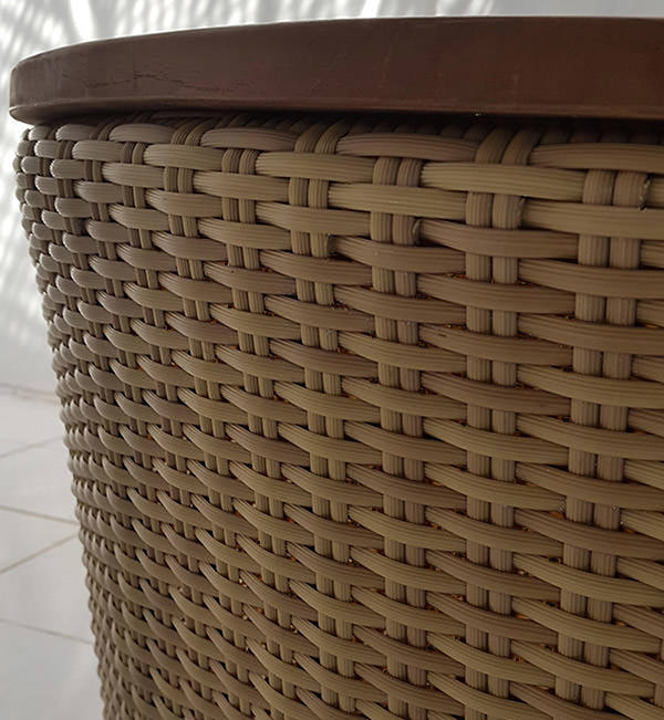 synthetic rattan weaving