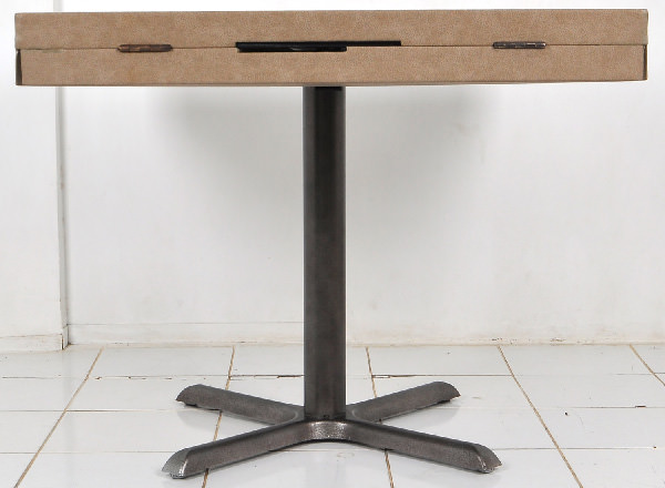 restaurant square table with iron legs and foldable wings