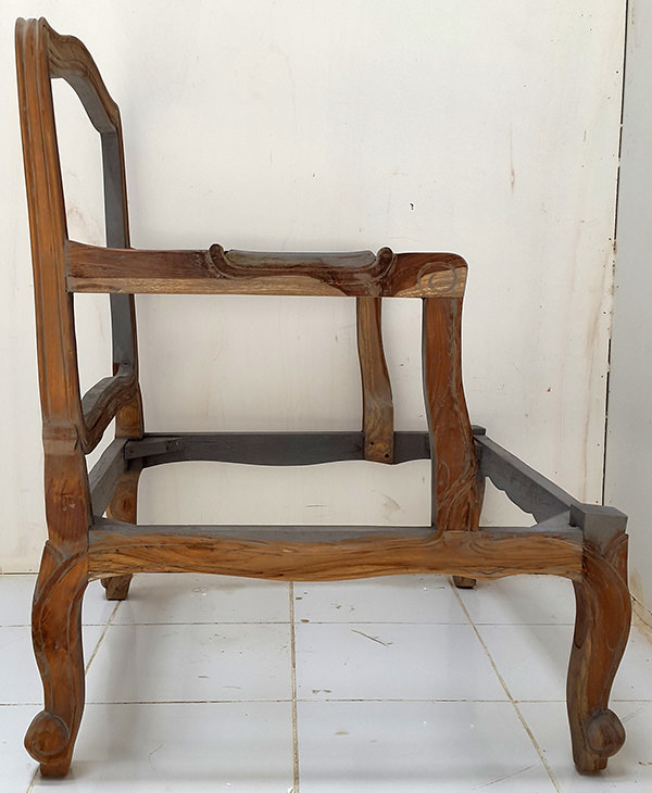 Balinese wooden arm chair