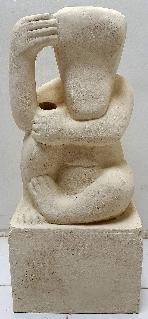 white stone sculpture