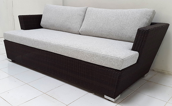 synthetic rattan garden sofa with mattress