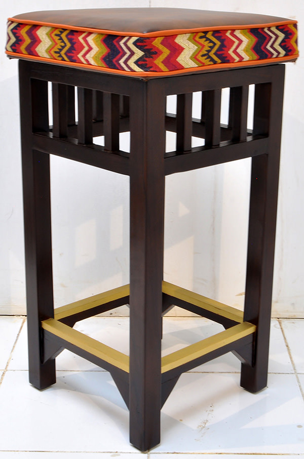 hospitality bar stool manufacturer