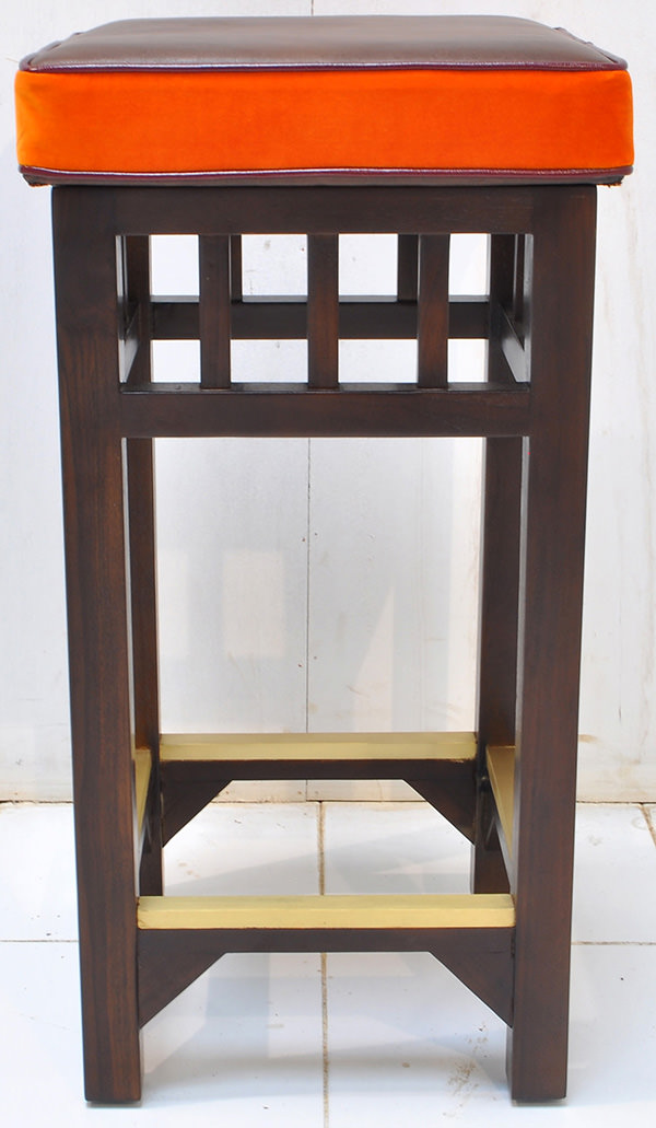 hospitality teak bar stool manufacturing from Indonesia