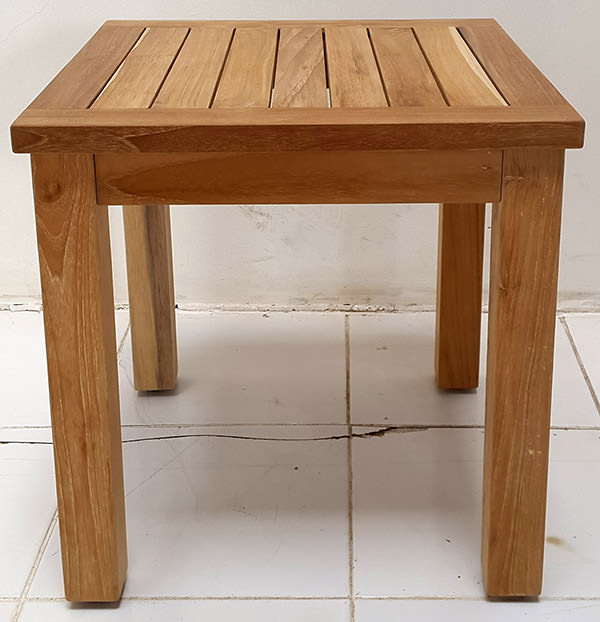 square outdoor side table with natural finishing