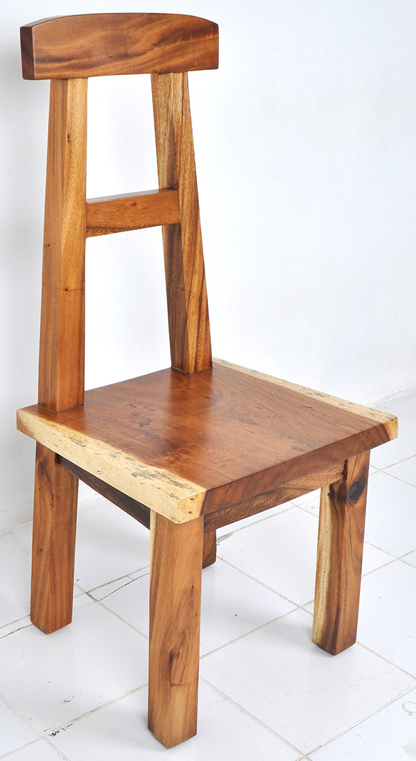 suar chair