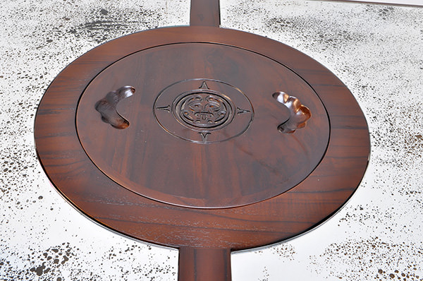 champagne table with wooden cover
