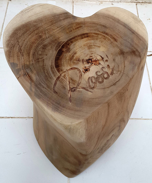 stool with heart shape