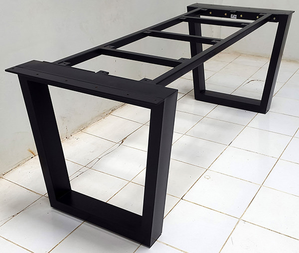 square metal legs for dining table