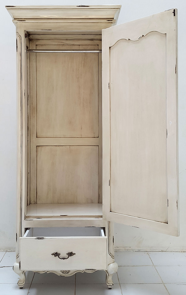 italian distressed wardrobe