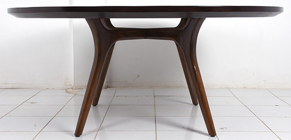 restaurant round dining table