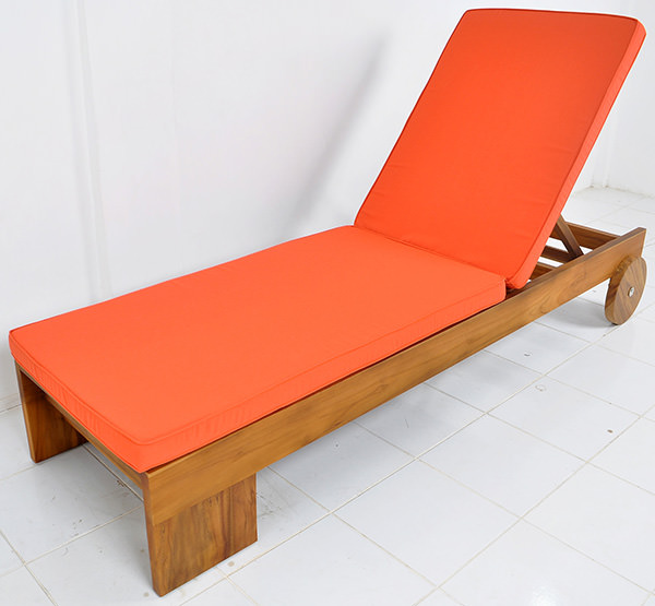 sun lounge chair with Sunbrella fabric