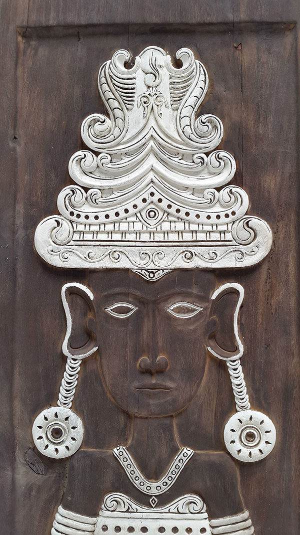 wall carved deco