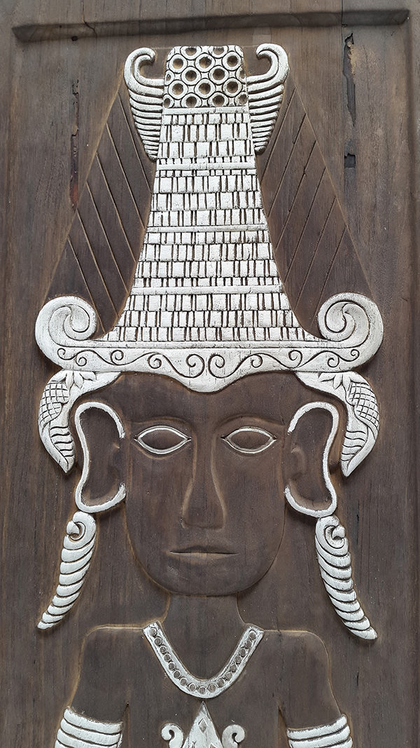 tribal wall carved deco