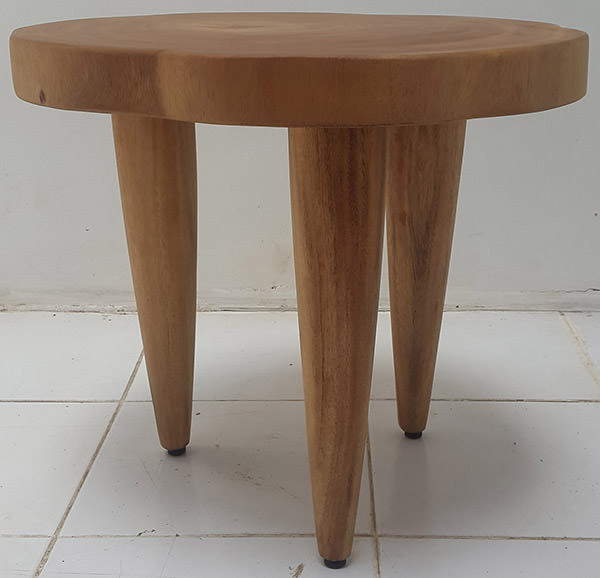 suar coffee table with scandinavian design and tree legs