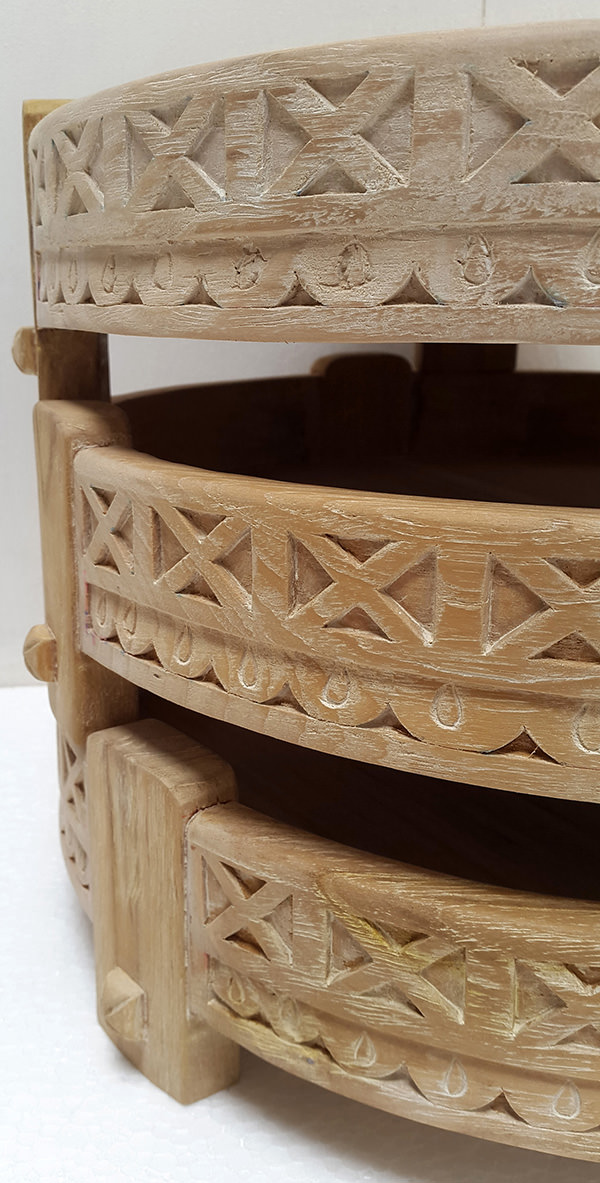 wooden carved round trays