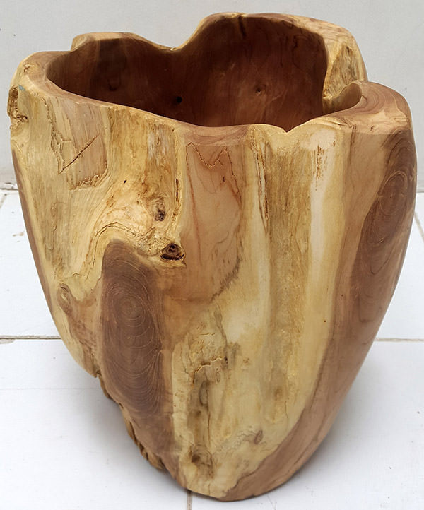 teak pot