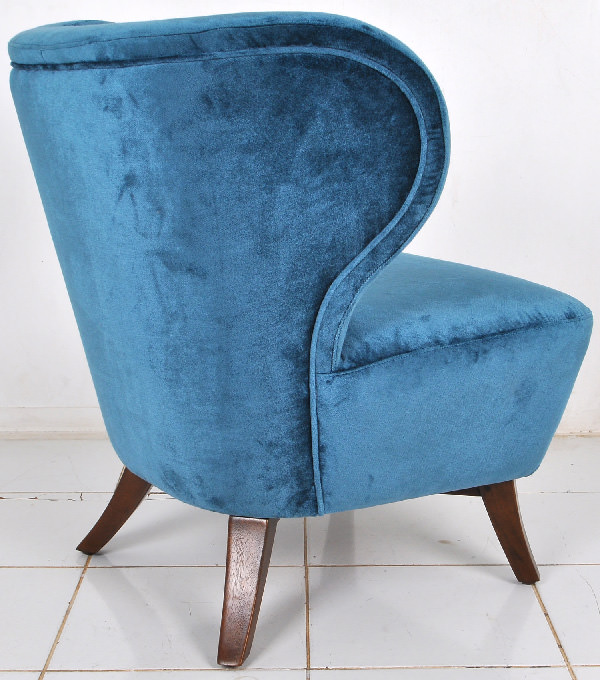 blue velvet back lounge seat with mahogany wooden legs
