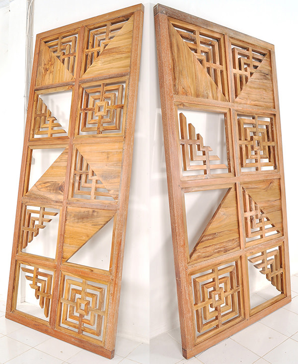 wooden restaurant partition panel