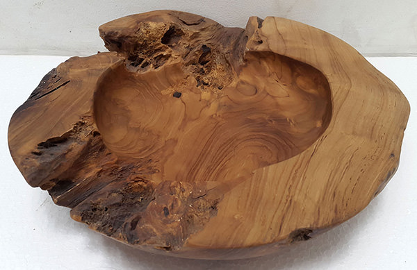 teak root plate with natural shape
