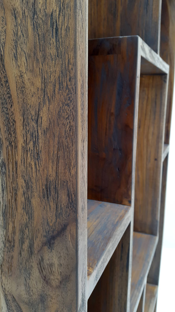 teak rack with gleazed