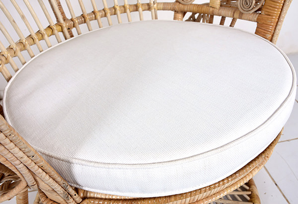 white seat cushion